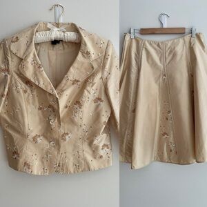 SIMON CHANG 2 Piece Flared Skirt Jacket Suit 100% Silk Embroidered Fancy Party